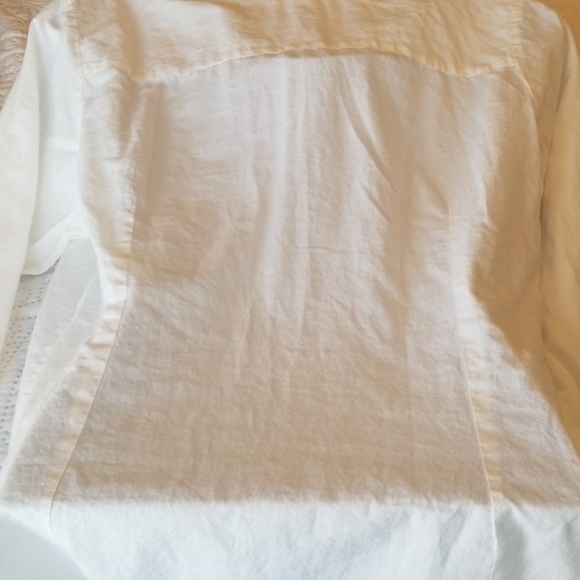 Embroidered White Blouse - Picture 4 of 6